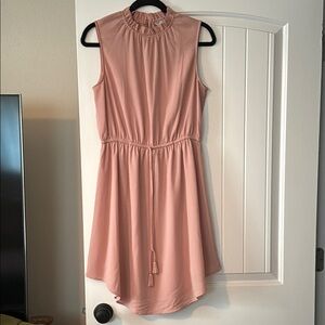 H&M Elegant Sleeveless Pink Dress